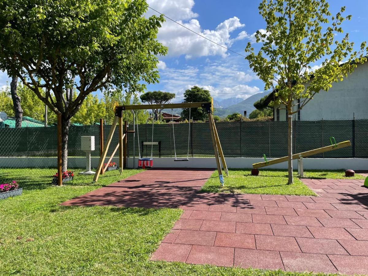 Camping Apuano Marina di Massa Bagian luar foto