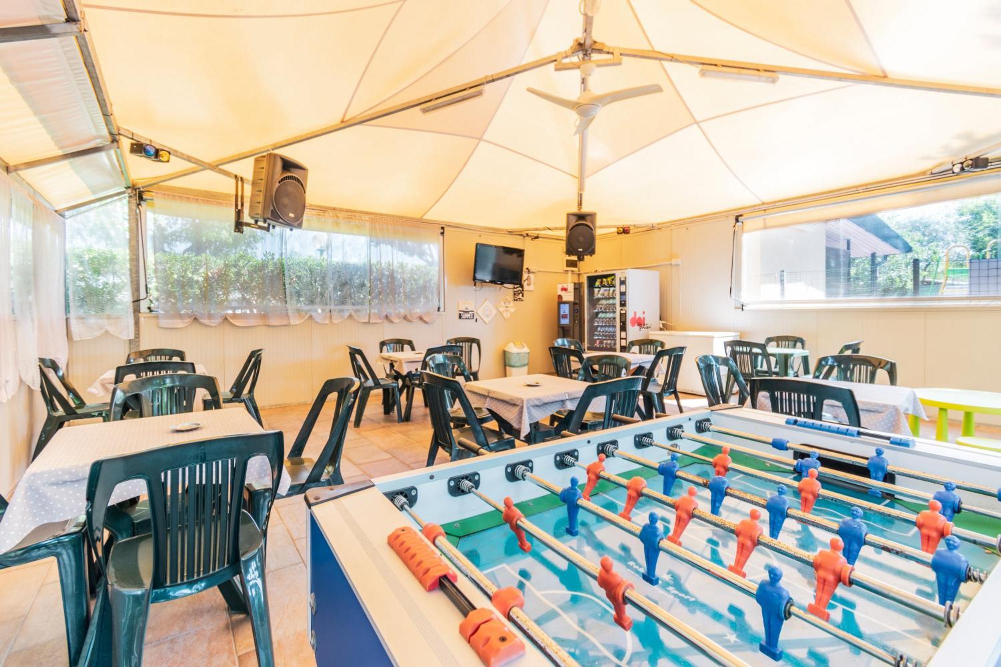 Camping Apuano Marina di Massa Bagian luar foto